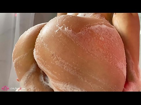 ❤️ Brunette Masturbates ọtụ ya na Vibrator ka ọ bụrụ Orgasm siri ike na ịsa ahụ Anal porn ﹏